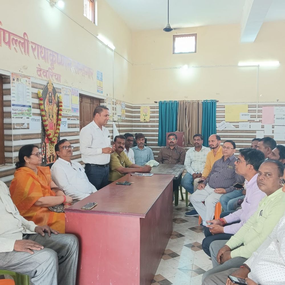 टीईटी अनिवार्यता खत्म करने की मांग पर मशाल जुलूस:देवरिया में AIJTF ने 13 अप्रैल को किया ऐलान