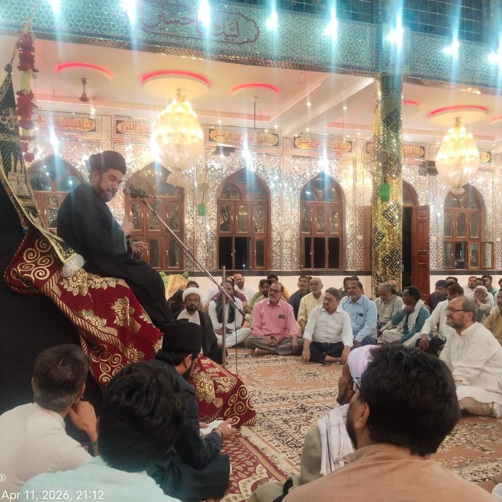सुल्तानपुर में सैयद अली खामनाई का चेहलुम:ईरान के सर्वोच्च नेता की याद में मजलिस, मौलाना कल्बे जव्वाद ने दी तकरीर