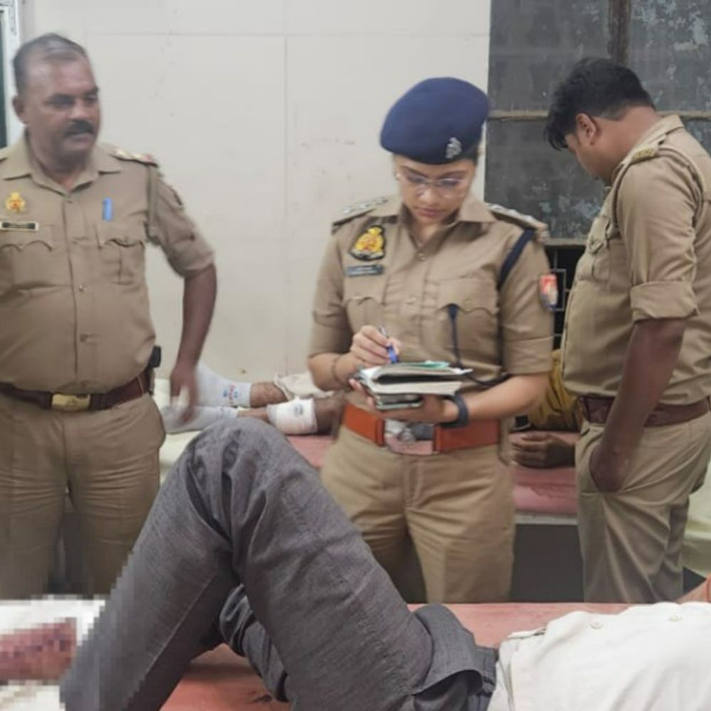 जौनपुर में डिग्गी चोरी के 4.20 लाख रुपये बरामद:पुलिस मुठभेड़ में दो बदमाश गिरफ्तार, एक को लगी गोली