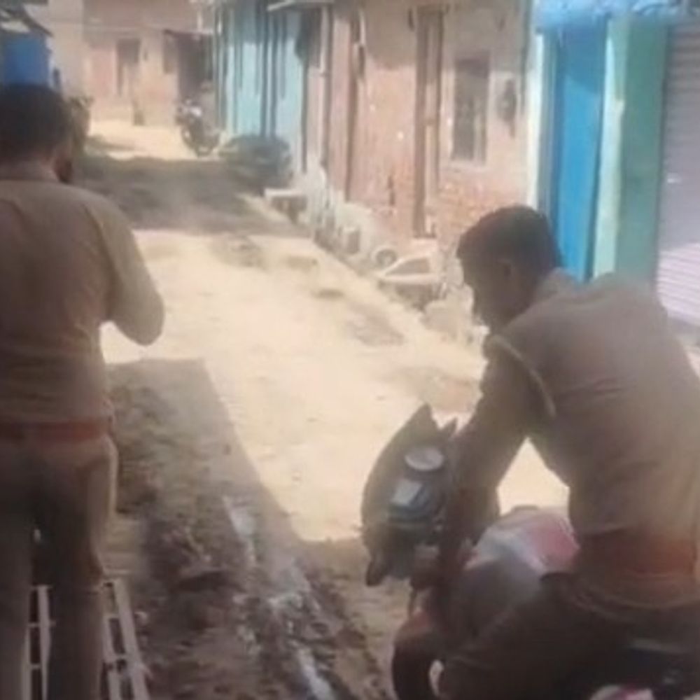 पोते की मौत का सदमा, दादी ने की आत्महत्या:पीलीभीत में घर में फांसी लगाकर दी जान, एक हफ्ते से थी परेशान