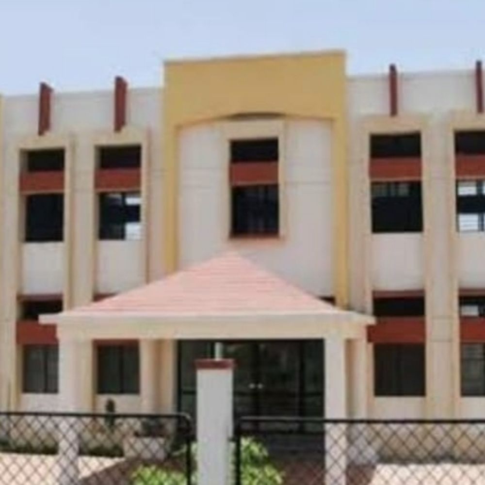 8 करोड़ का मॉडल आईटीआई भवन