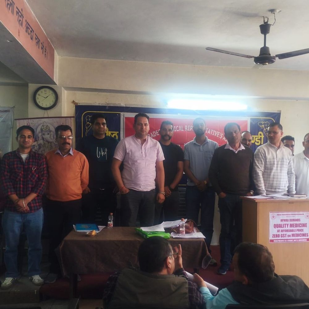 हिमाचल में मेडिकल रिप्रेजेंटेटिव्स ने लगाया शोषण का आरोप:  काम के घंटे तय करने व दवाओं पर जीरो GST की मांग, सेल का प्रेशर कम हो – Mandi (Himachal Pradesh) News