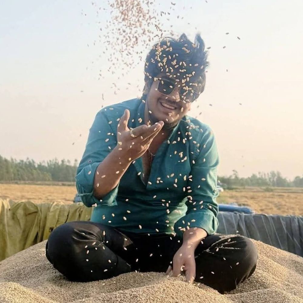 हरदोई के युवा किसान ने गेहूं की रिकॉर्ड पैदावार की:150 बीघा में 5.5 क्विंटल प्रति बीघा उत्पादन, आधुनिक तकनीकों का इस्तेमाल किया