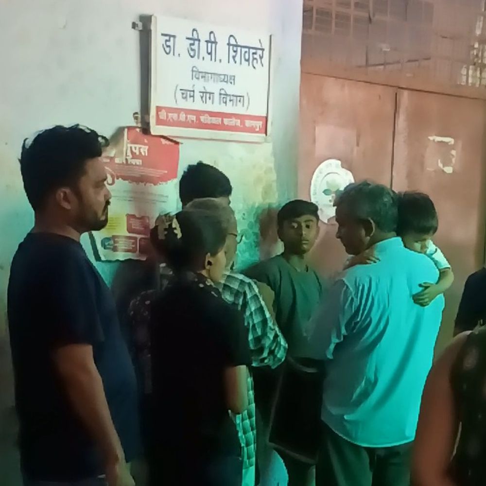 मौसम बदलते ही बढ़े त्वचा रोग के मरीज:हैलट में रोज 500 रोगी पहुंच रहे, पसीना और धूप से एलर्जी-इन्फेक्शन की दिक्कत बढ़ी