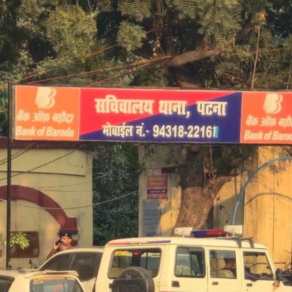 इको पार्क के पास हादसे में युवक घायल:14 दिनों से कोमा में; सोने की चेन, अंगूठी गायब पिता ने हादसे को बताया संदिग्ध