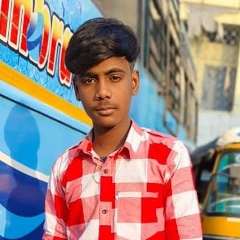 झांसी में युवक ने लगाई फांसी:पिता घर लौटे तो फंदे पर लटका हुआ था, परिजन बोले-जान क्यों दी पता नहीं