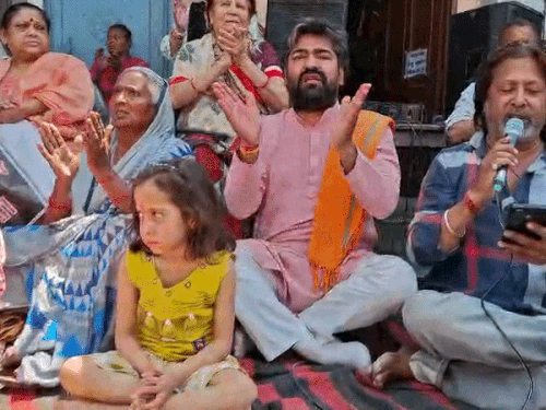 बुधवार को दिल्ली के लिए रवाना होगी पैदल न्याय यात्रा:  रात्रि विश्राम के लिए तीन स्पॉट किए गए निर्धारित, 18 अप्रैल की सुबह सोपेंगे ज्ञापन – Meerut News