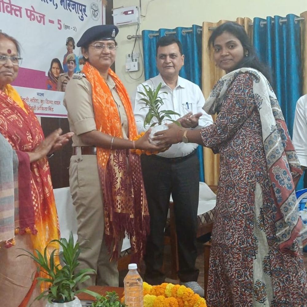 मिशन शक्ति के तहत 'टॉक शो विद माई आइडियल' आयोजित:महिला आयोग उपाध्यक्ष नीलम प्रभात ने छात्राओं को आत्मनिर्भरता का संदेश दिया