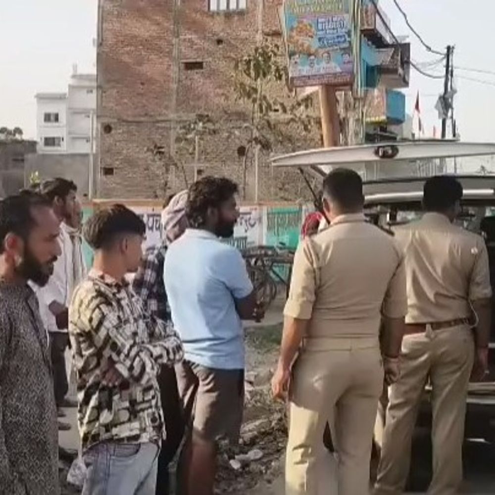 जौनपुर में कार की टक्कर से बाइक सवार की मौत:दावा लेने बाजार जाते समय हादसा, चालक के खिलाफ केस दर्ज