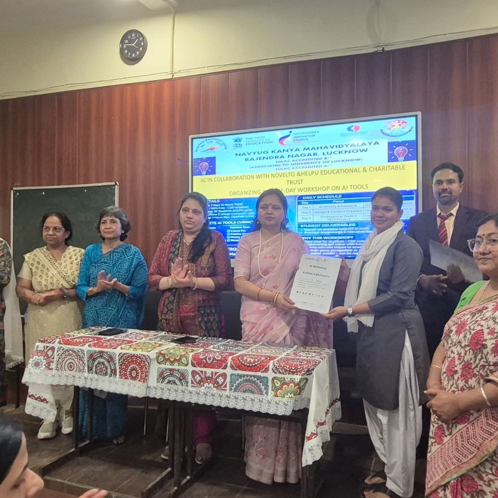 नवयुग कन्या महाविद्यालय में तीन दिवसीय AI कार्यशाला संपन्न:छात्राओं को आधुनिक टूल्स का व्यावहारिक प्रशिक्षण मिला