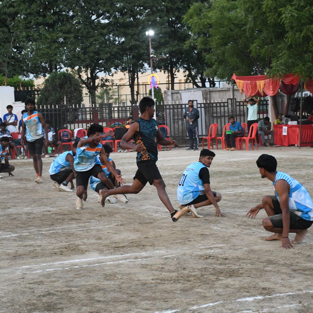 खो-खो चैम्पियनशिप में कानपुर ने पुणे,मंगलौर ने दिल्ली को हराया:मेजबान कानपुर ने 8 अंकों से जीती बाजी, मंगलौर की रोमांचक जीत