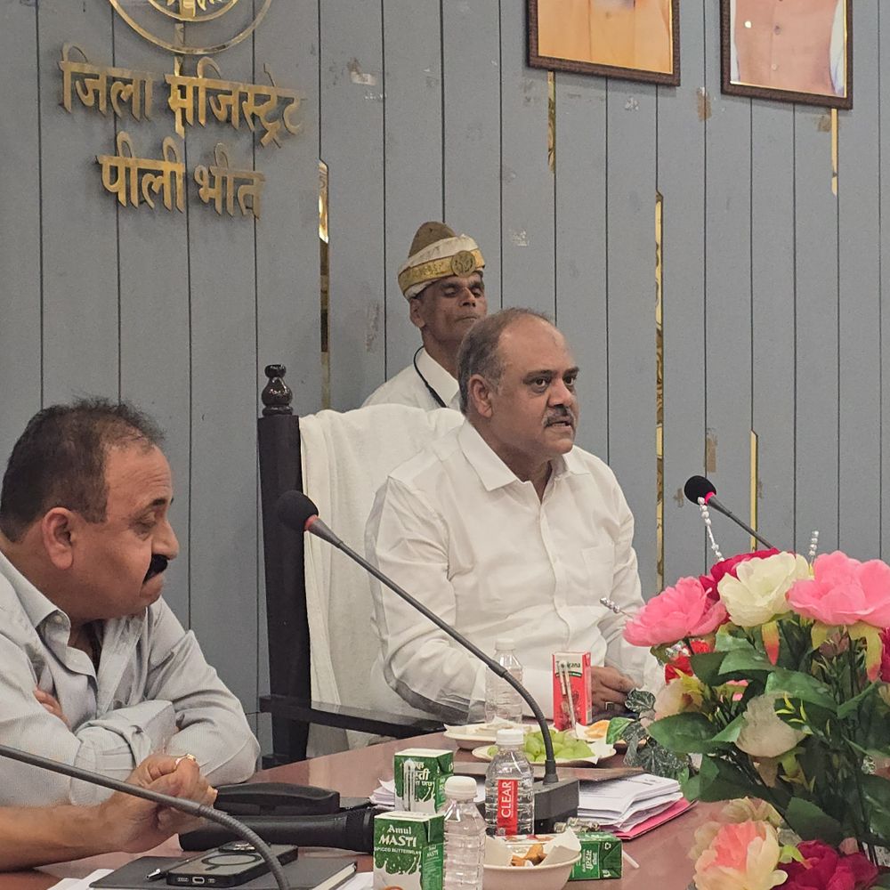 राज्य सूचना आयुक्त ने RTI क्रियान्वयन पर जताई नाराजगी:बोले- 75% मामलों में हस्तक्षेप के बाद मिली सूचना, 143 अधिकारियों पर कार्रवाई