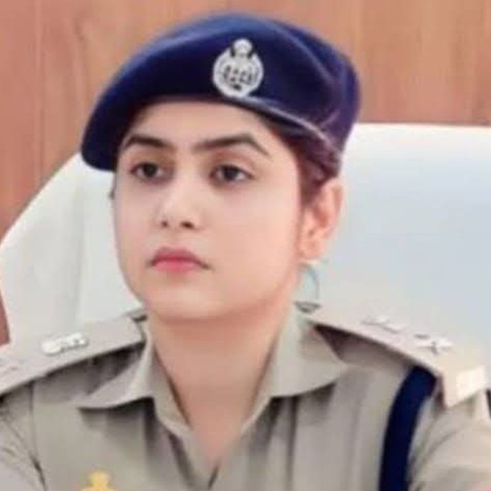 एसपी प्राची सिंह ने अंबेडकरनगर का कार्यभार संभाला:बोलीं- शासन की नीतियों को प्रभावी ढंग से लागू करना सर्वोच्च प्राथमिकता