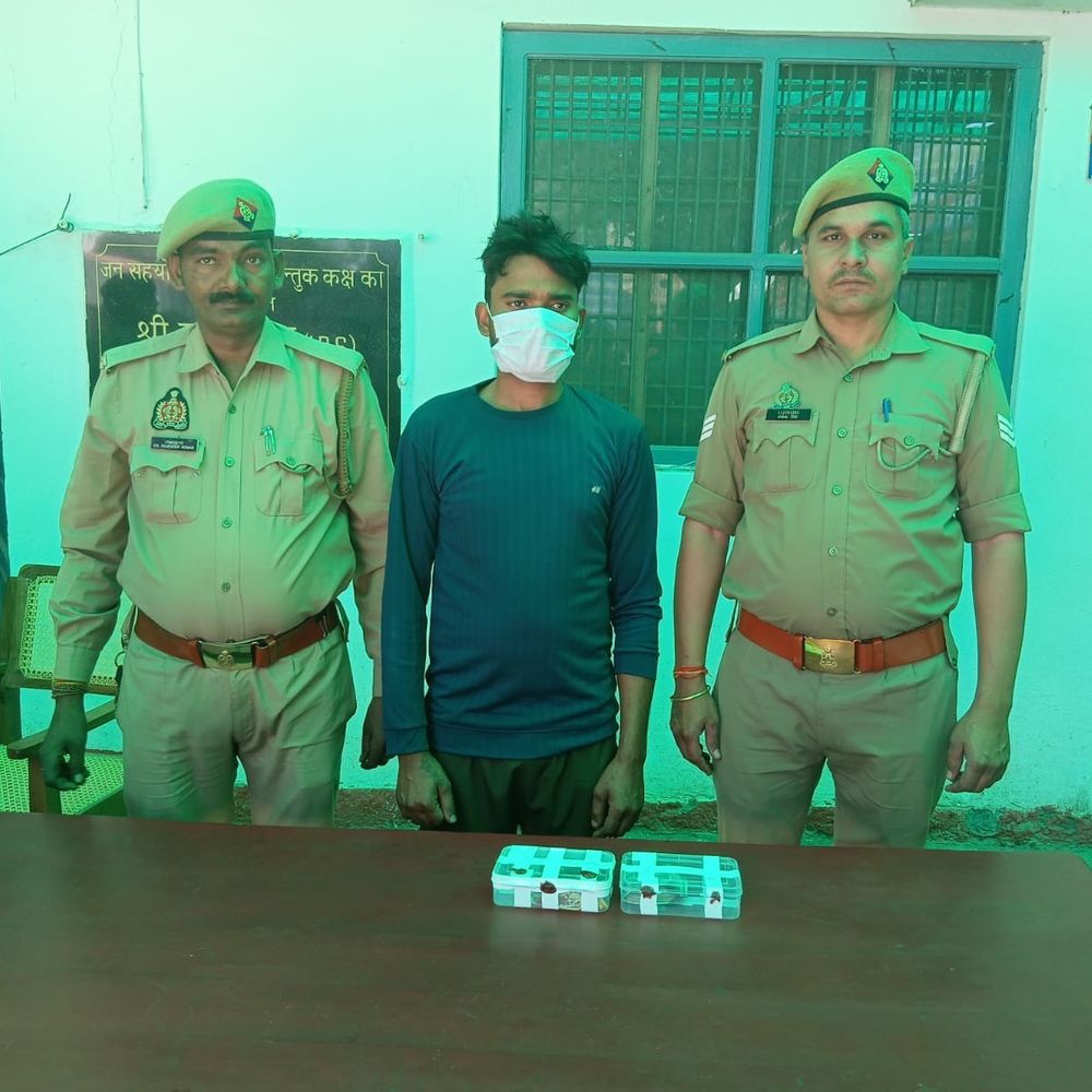 बागपत में शातिर चोर गिरफ्तार:लाखों के जेवर और नकदी बरामद, मुकदमा दर्ज