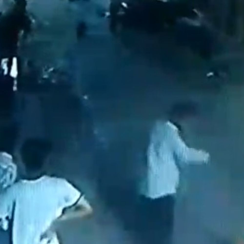 मेरठ में निकाह विवाद, बसपा नेता के भाई की मौत:पथराव-फायरिंग के बीच हार्ट अटैक से गई जान, घटना CCTV में कैद