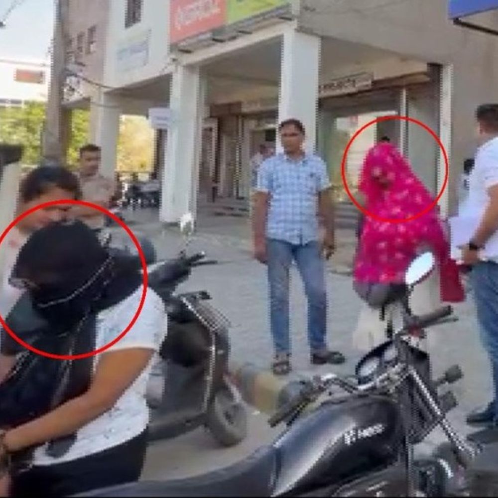 रेवाड़ी में स्पा सेंटर पर देह व्यापार का भंडाफोड़:  3 महिलाओं सहित मैनेजर गिरफ्तार, फरार मालिक समेत 2 की तलाश जारी – Bawal News