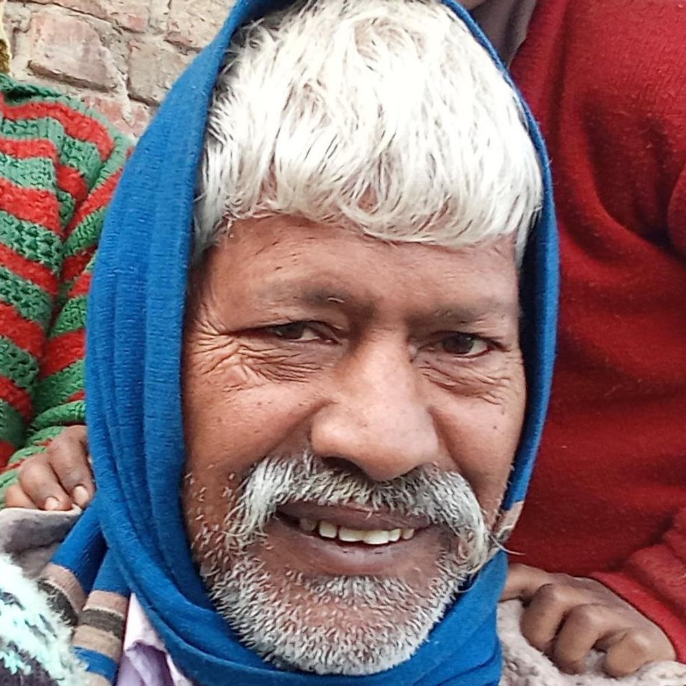 घर में झांकने के शक पर बुजुर्ग की हत्या:दबंगों ने लाठी-डंडों से पीटकर ली जान, बेटा-बहू और पत्नी भी घायल