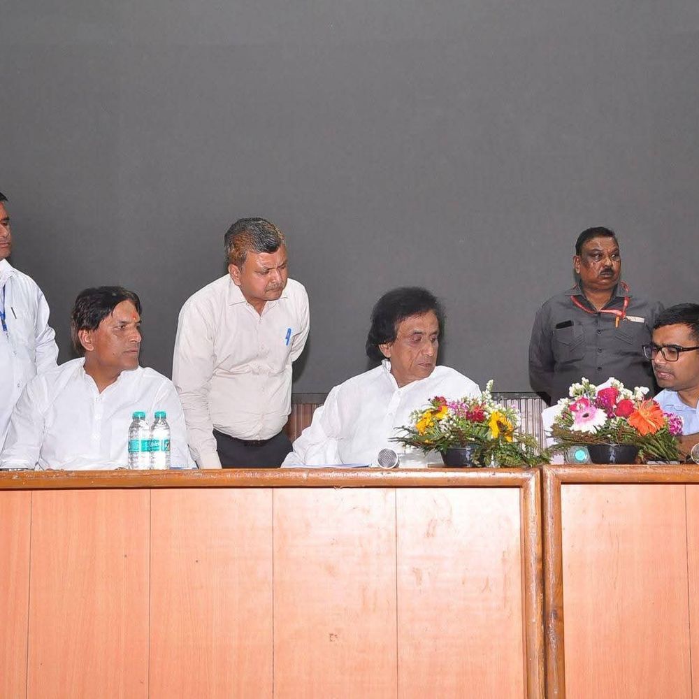 नगर निगम बैठक का कांग्रेसियों ने किया विरोध:पुलिस ने रोका, रसूखदारों के फायदे का बताया बजट