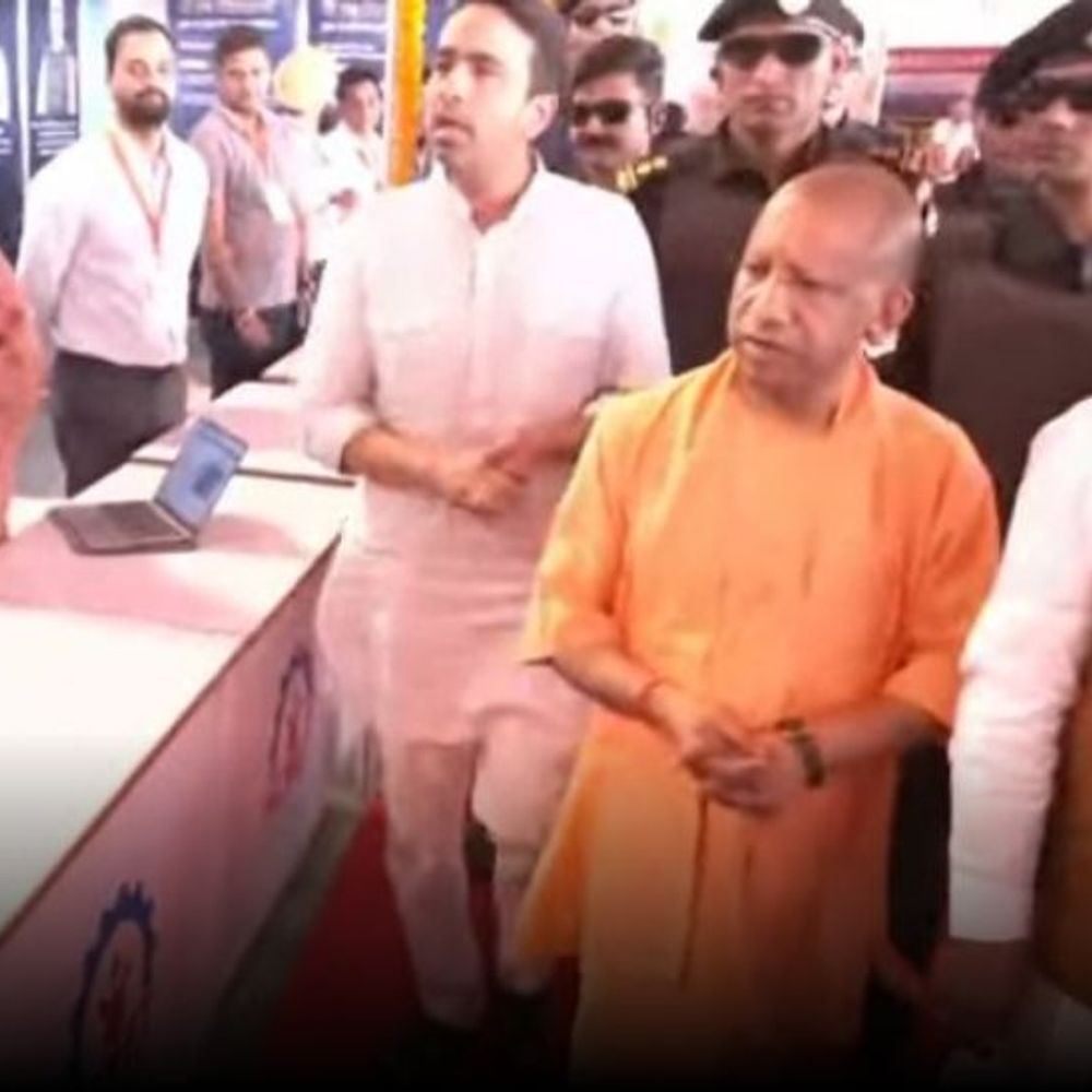 मुजफ्फरनगर पहुंचे सीएम योगी आदित्यनाथ:स्वागत में सजा शहर, रालोद विधायक गुलाम मोहम्मद को गेट से लौटाया गया