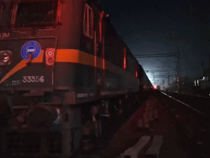 खंडवा में ट्रेन से एलपीजी गैस लीकेज, बड़ा हादसा टला:  पनवेल से जबलपुर जा रही थी 32 वैगन वाली ट्रेन, एक वैगन में लीकेज, आइसोलेट कराया – Khandwa News