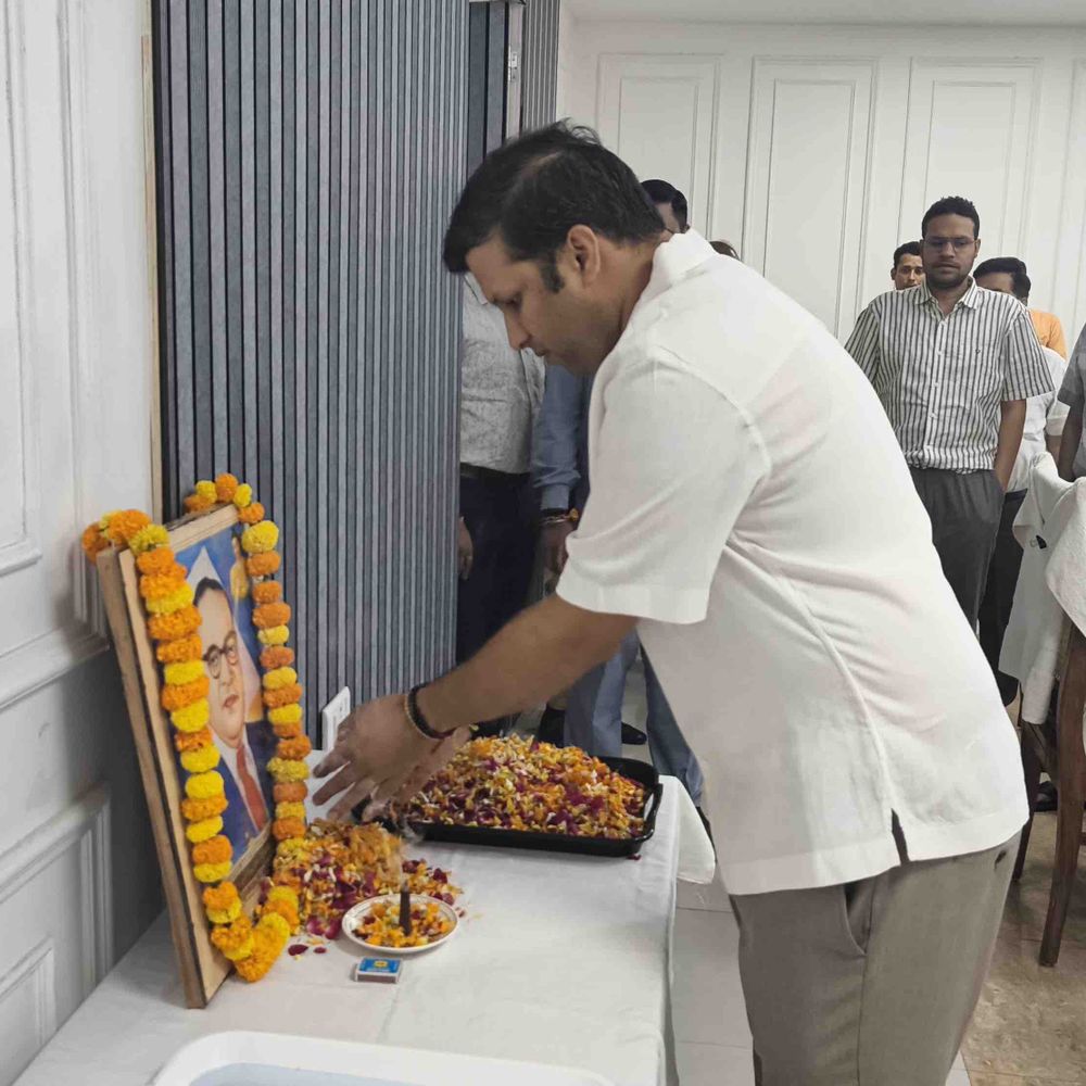 अंबेडकर जयंती पर DM का कानून पालन संदेश:गाजियाबाद में युवाओं से राष्ट्र निर्माण में भागीदारी की अपील