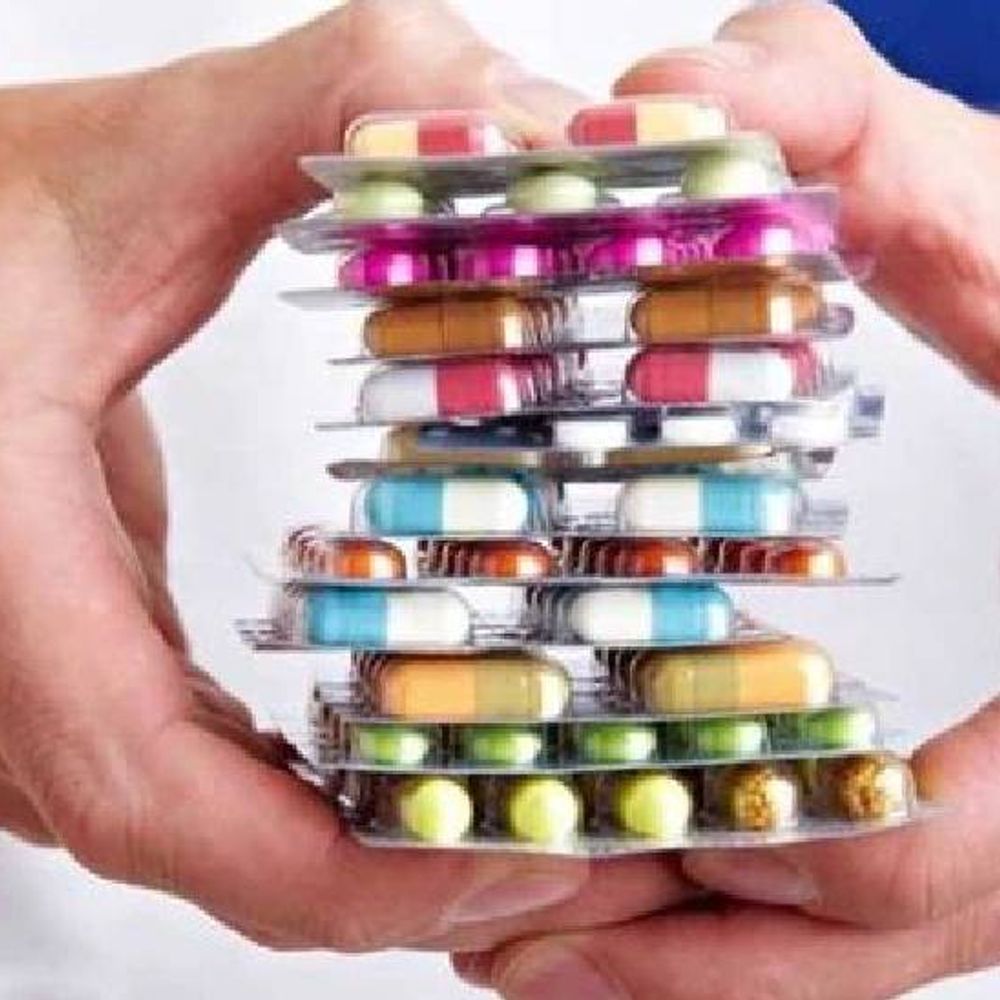 मिडिल ईस्ट क्राइसिस से सेहत पर भी संभावित संकट:भारतीय दवाओं का 200 देशों में निर्यात, सप्लाई चेन प्रभावित हुई तो उत्पादन पर असर