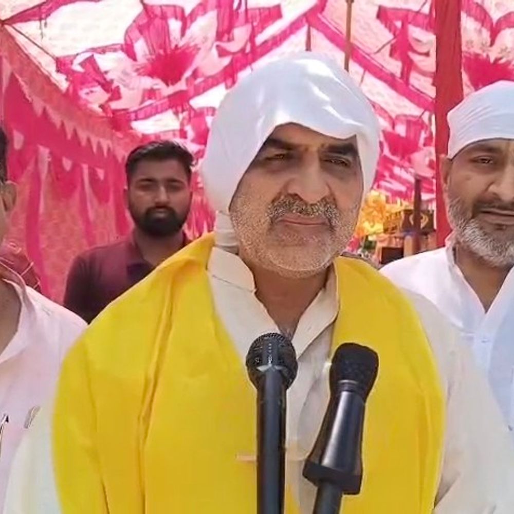 ‘सबकी अपनी मर्जी, मेरा कुछ नहीं बिगड़ने वाला’:होर्डिंग से फोटो हटाने पर संजीव बालियान बोले- मैंने तो सबका भला किया है