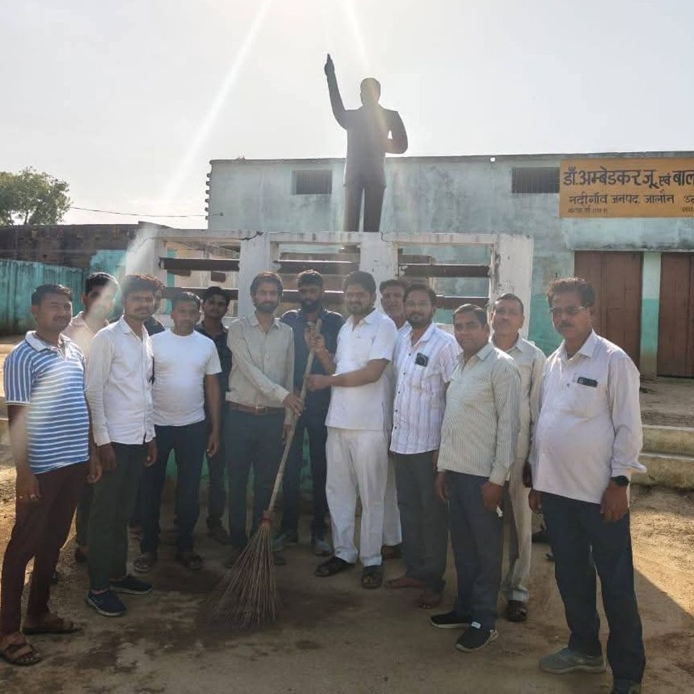 भाजपा ने डॉ. अंबेडकर जयंती पर कार्यक्रम आयोजित किए:नदीगांव में अंबेडकर की प्रतिमा का माल्यार्पण, वरिष्ठों का सम्मान किया