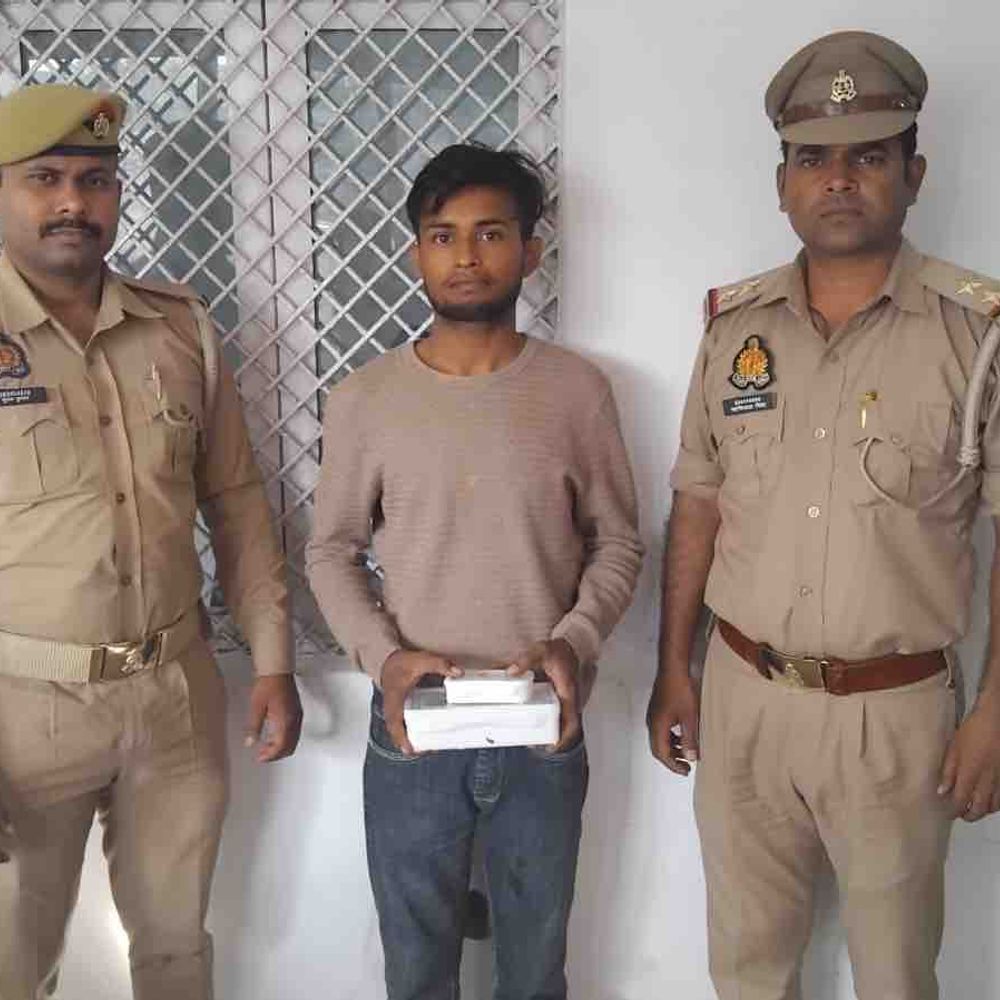 कानपुर में स्मैक तस्कर फिल्मी स्टाइल में गिरफ्तार:5 ग्राम स्मैक, 20 हजार नकदी बरामद; बिना कागजात ऑटो सीज