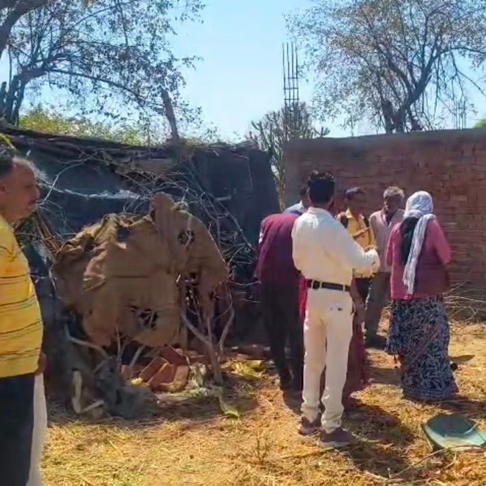 डूंगरपुर के बांसिया गांव में लेपर्ड का हमला:  बाड़े में घुसकर 2 पशुओं का किया शिकार, ग्रामीणों में दहशत-रेस्क्यू की मांग – Dungarpur News