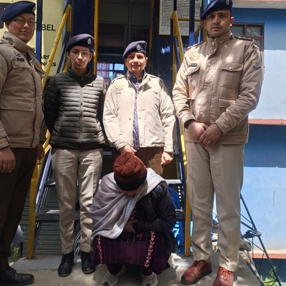 शिमला में 2 किलो से ज्यादा अफीम बरामद:  महिला नशा तस्कर गिरफ्तार, पुलिस बोली- आरोपी तस्करों की थोक ग्राहक थी – Shimla News