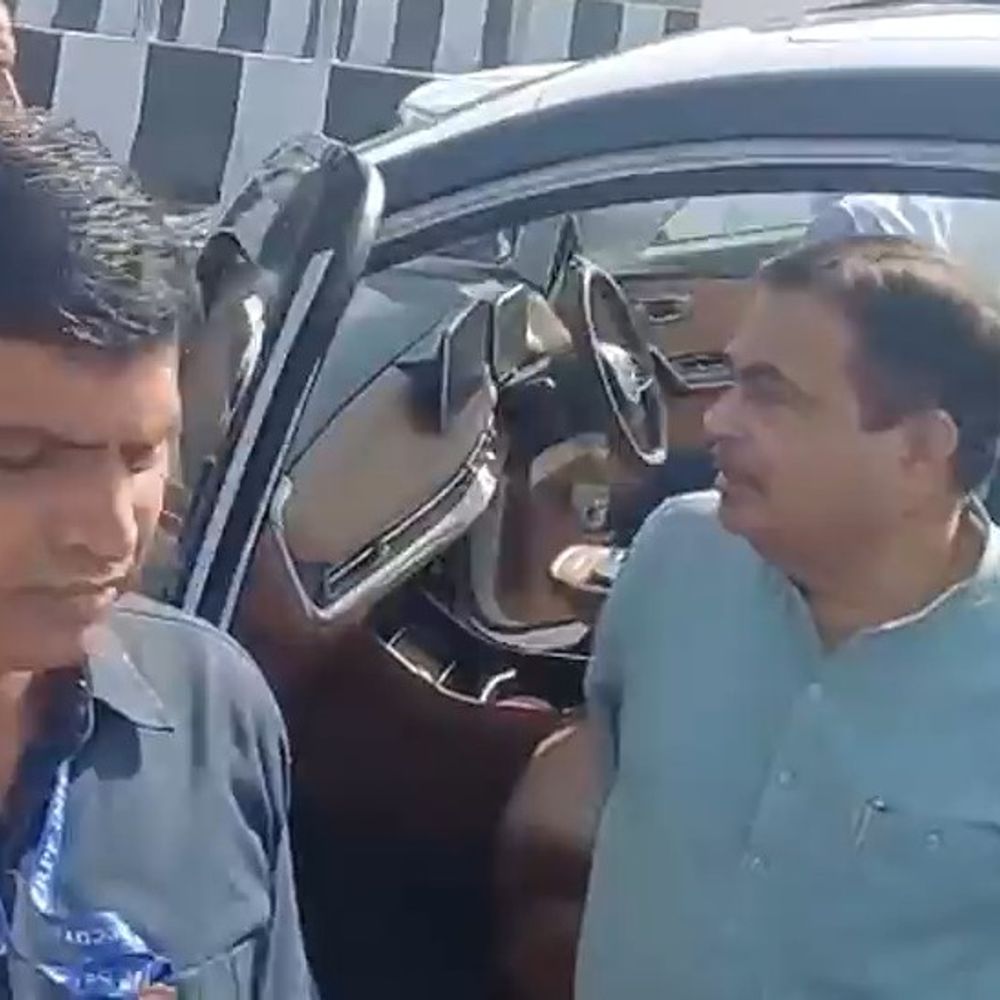 गडकरी ने दिल्ली-देहरादून कॉरिडोर का निरीक्षण किया:बागपत में परियोजना की प्रगति और उपयोगिता पर संतोष व्यक्त किया