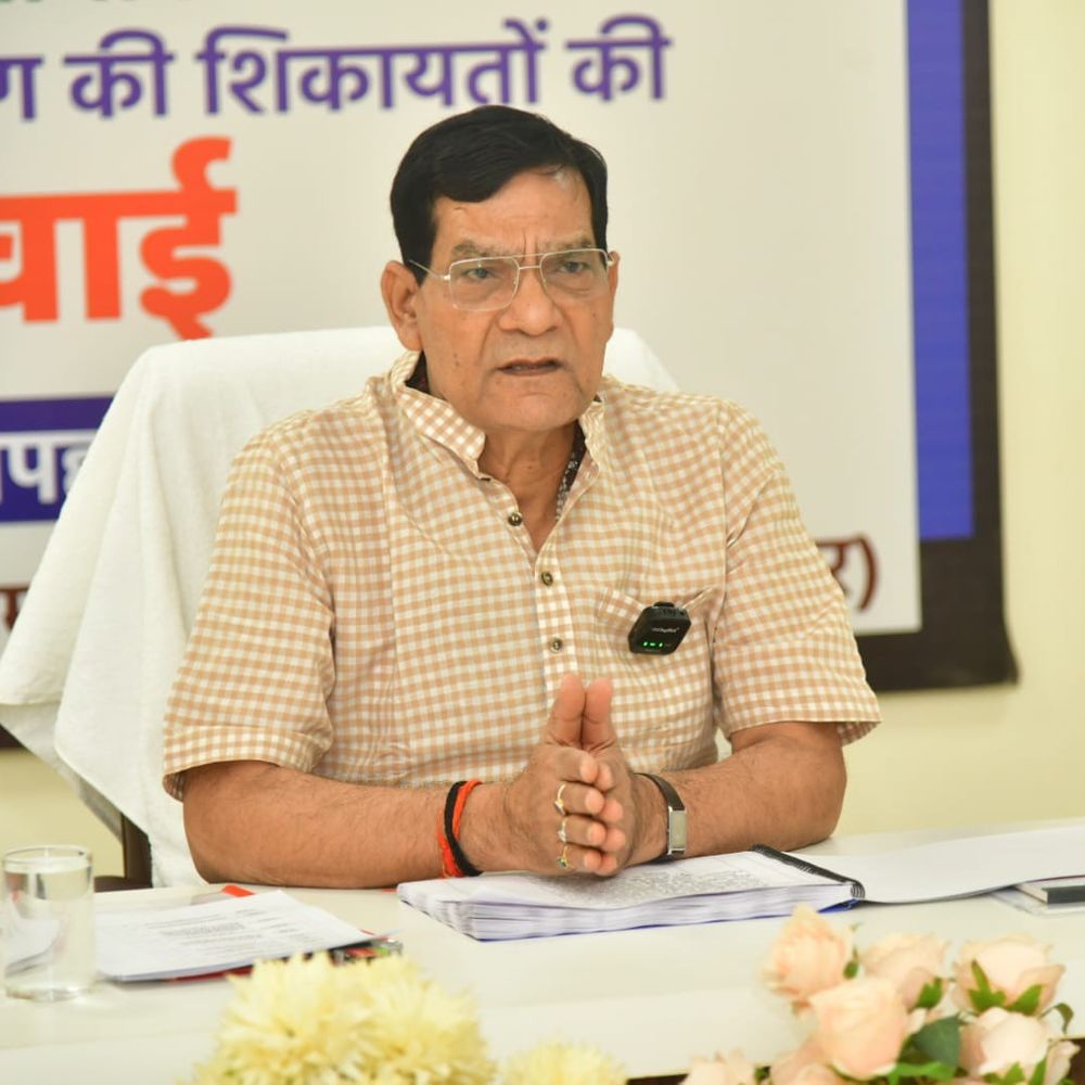 गलत एस्टीमेट बनाने पर कार्रवाई के निर्देश:उर्जा मंत्री बोले- लाइनमैन को हटाएं, जेई को निलंबित करें, अधिशासी अभियंता पर भी कार्रवाई