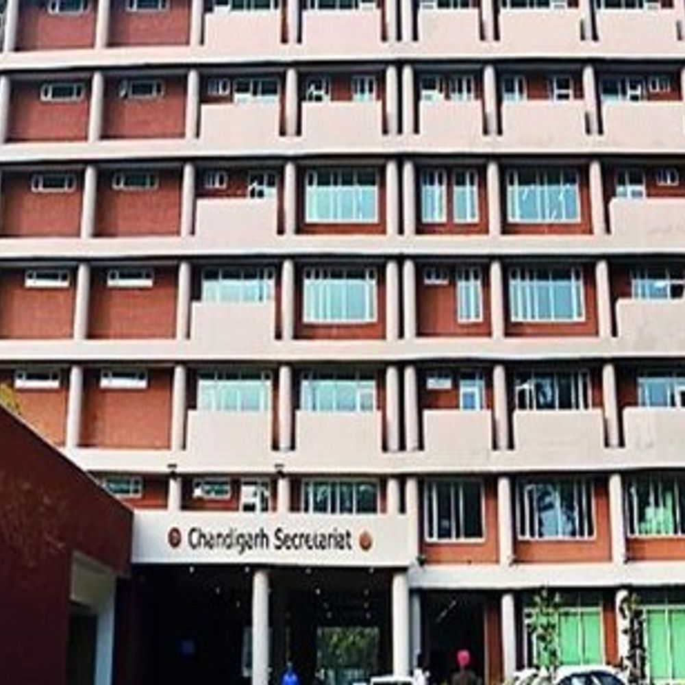 चंडीगढ़ में 14 अफसरों के ट्रांसफर:  अविकेश गुप्ता को RLA की जिम्मेदारी, नीतीश सिंगला को सर्वाधिक 8 विभागों का प्रभार – Chandigarh News