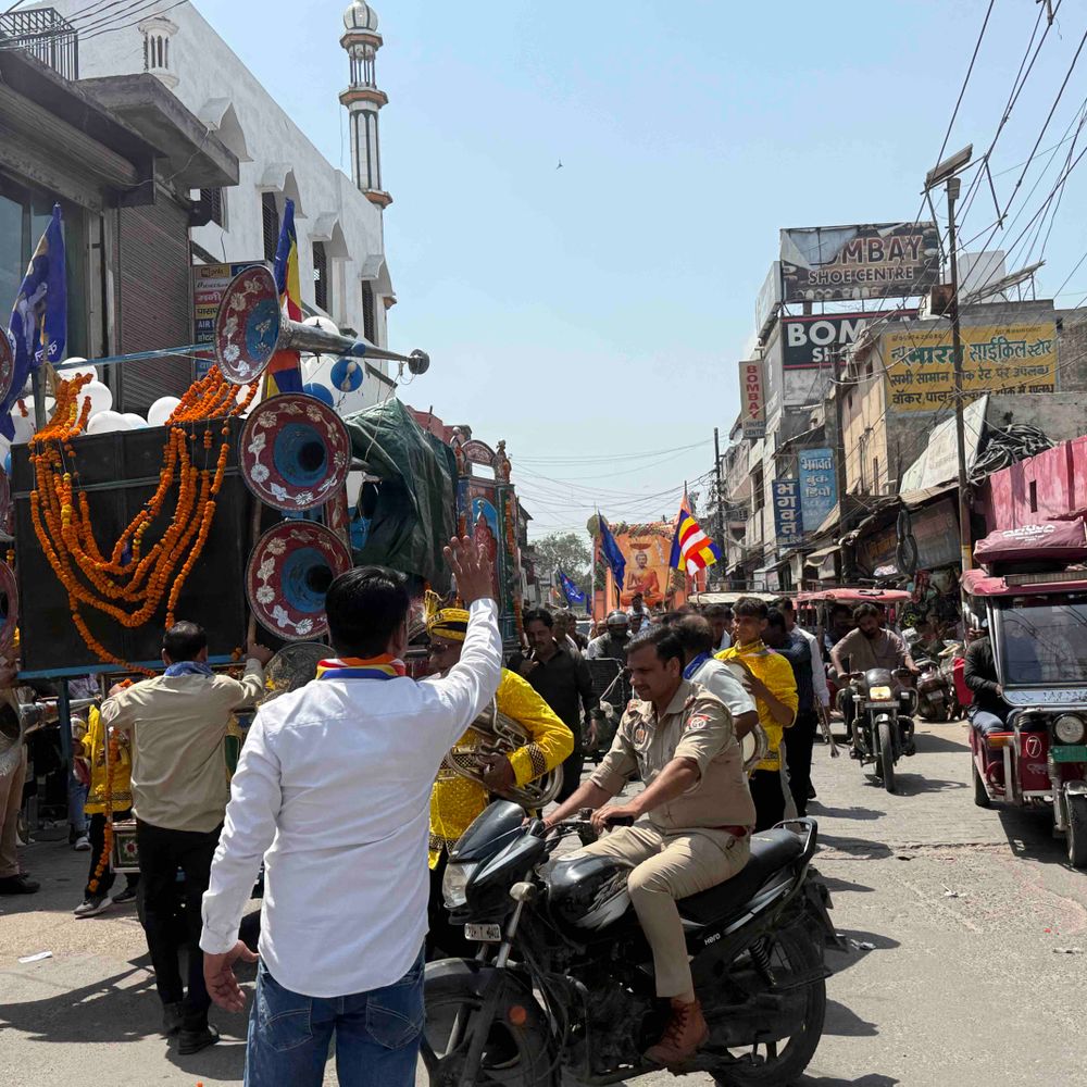 बुलंदशहर में अंबेडकर जयंती पर शोभायात्रा का आयोजन:सामाजिक समानता का संदेश दिया, कई मार्गों पर लगा जाम