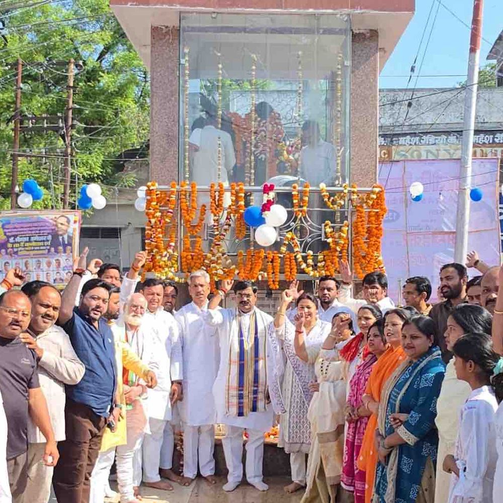 भाजपा ने मनाई बाबा साहब आंबेडकर की 135वीं जयंती:122 प्रतिमाओं पर स्वच्छता अभियान चलाया, दीपोत्सव का भी आयोजन