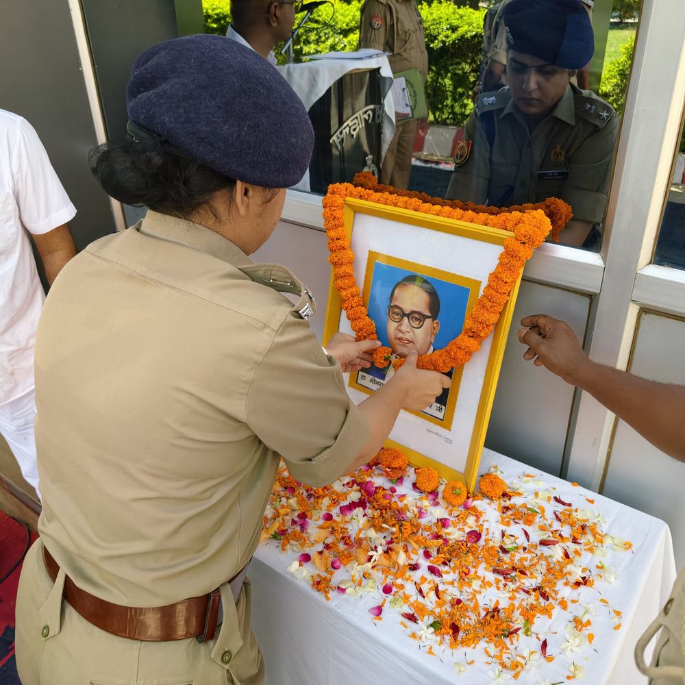 अंबेडकरनगर में धूमधाम से मनाई गई अंबेडकर जयंती:नेताओं और अधिकारियों ने प्रतिमा पर किया माल्यार्पण, सुरक्षा के पुख्ता इंतजाम