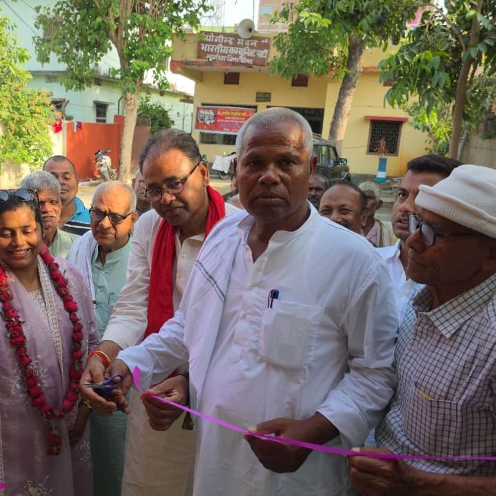 खगड़िया के वार्ड-30 में योगेंद्र कला भवन का रेनोवेशन:नगर सभापति अर्चना कुमारी ने सामुदायिक शौचालय का भी किया उद्घाटन