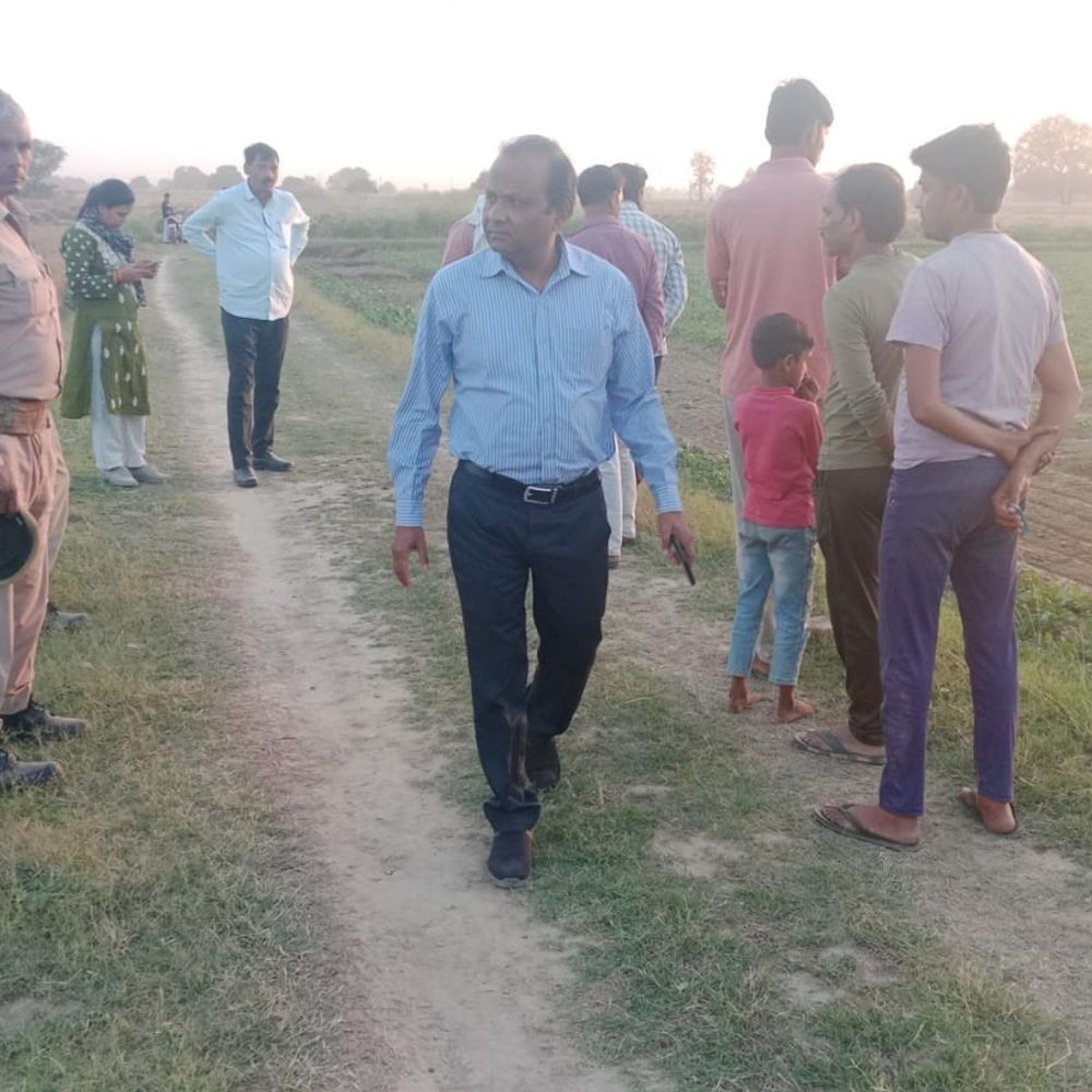 90 लाख रुपए की ग्राम सभा भूमि अतिक्रमण मुक्त कराई:चरागाह और खेल मैदान के रूप में दर्ज थी, SDM बोले- अवैध कब्जा बर्दाश्त नहीं