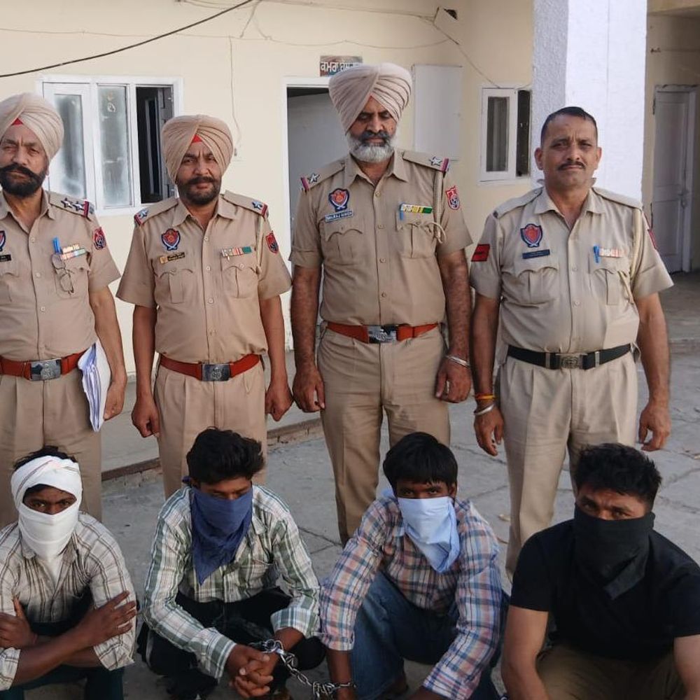 तरनतारन पुलिस ने अरेस्ट किए 4 हत्या आरोपी:  मामूली विवाद में चलाई गोली, एक की मौत-दो घायल हुए, फरार चल रहे 3 की तलाश – tarn-taran News