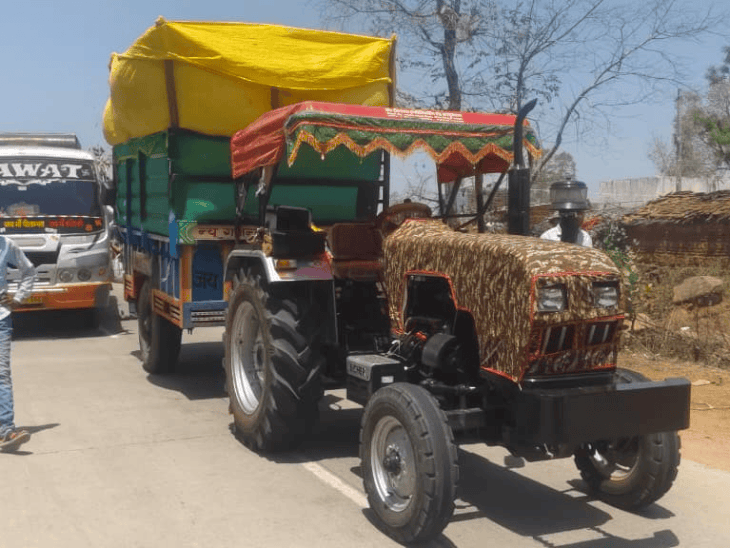 सड़क किनारे खेल रही बच्ची को ट्रैक्टर ने कुचला, मौत:  ड्राइव कर रहा नाबालिग भागा; शिवपुरी पुलिस ने वाहन जब्त किया – Shivpuri News