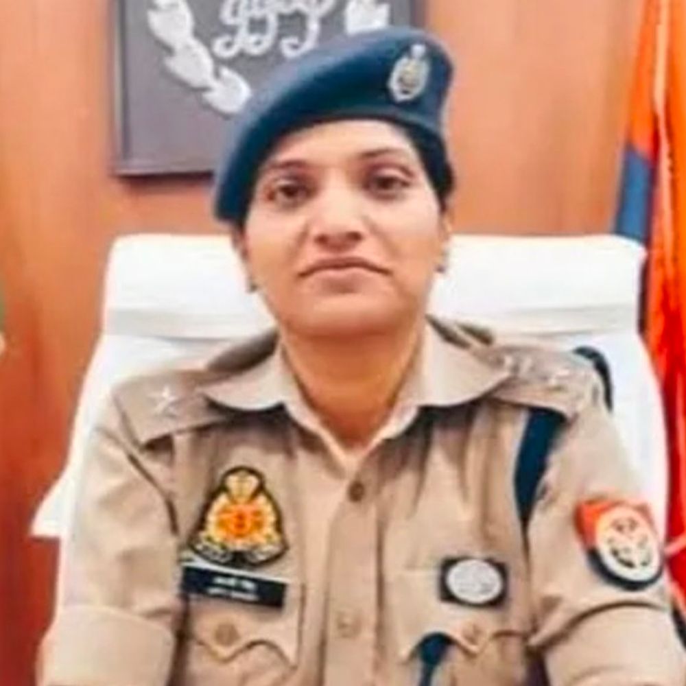 फर्रुखाबाद में दो कोतवाल के कार्यक्षेत्र बदले:मोहम्मदाबाद प्रभारी कायमगंज भेजे गए, कायमगंज प्रभारी मोहम्मदाबाद आए