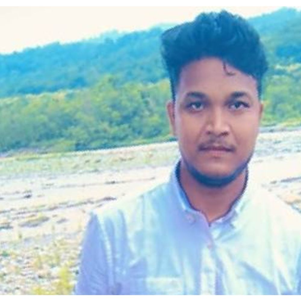 सॉरी मम्मी-पापा; मेरी मौत की जिम्मेदार पूजा सक्सेना है...:उसे छोड़ना नहीं; लिखकर होनहार कुलदीप ने कर ली सुसाइड, लिखा - आई लव यू मम्मी-पापा