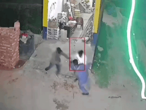 लुधियाना में बी-फार्मेसी के स्टूडेंट से लूट:छात्र ने दिखाई दिलेरी, लुटेरों से भिड़ा वीडियो जांच में जुटी पुलिस