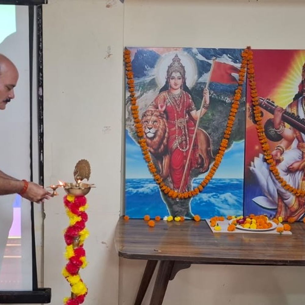 कानपुर के CSJMU में शिक्षा और संस्कार पर मंथन:दो दिन चला परिचायक वर्ग, 50 प्रतिभागियों ने लिया भाग