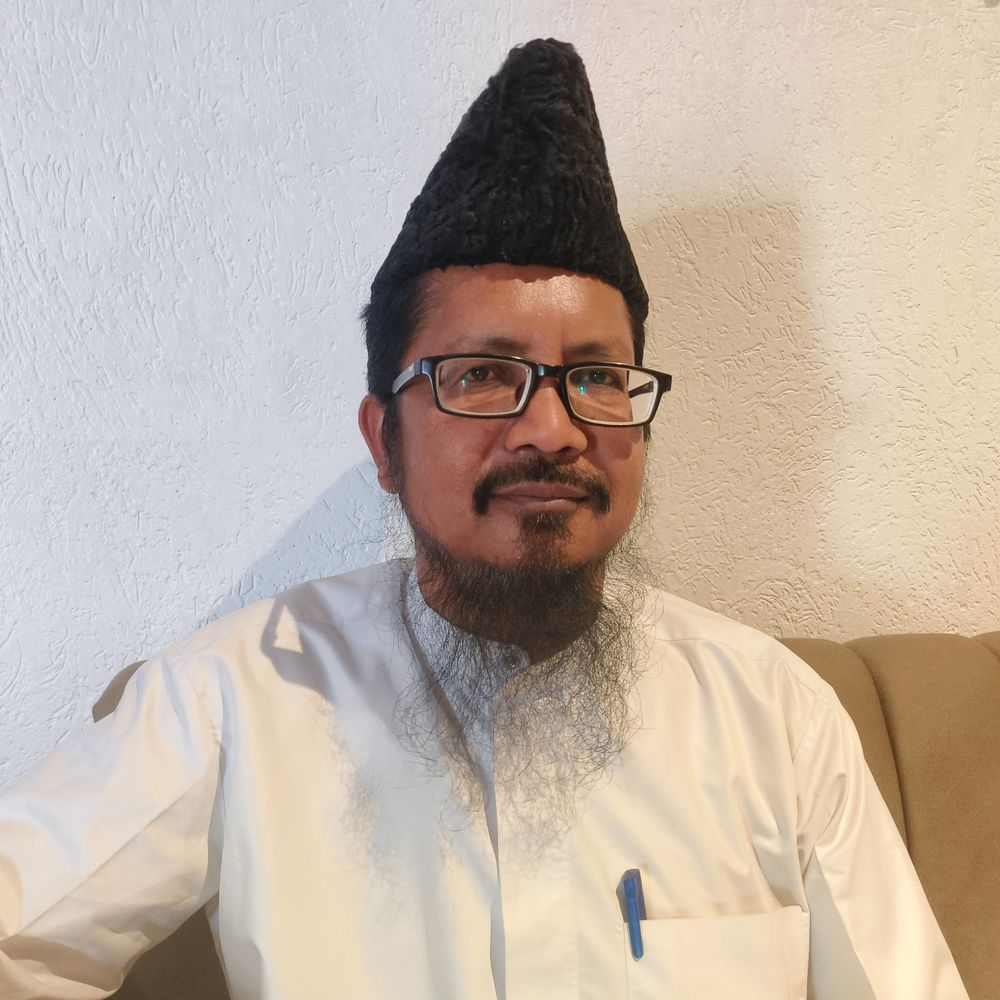 प्रधानमंत्री के महिला आरक्षण बिल में संशोधन का समर्थन:मुस्लिम महिलाओं को सियासत के दलदल और मक्र-फरेब से दूर रहने की मौलाना ने दी सख्त हिदायत