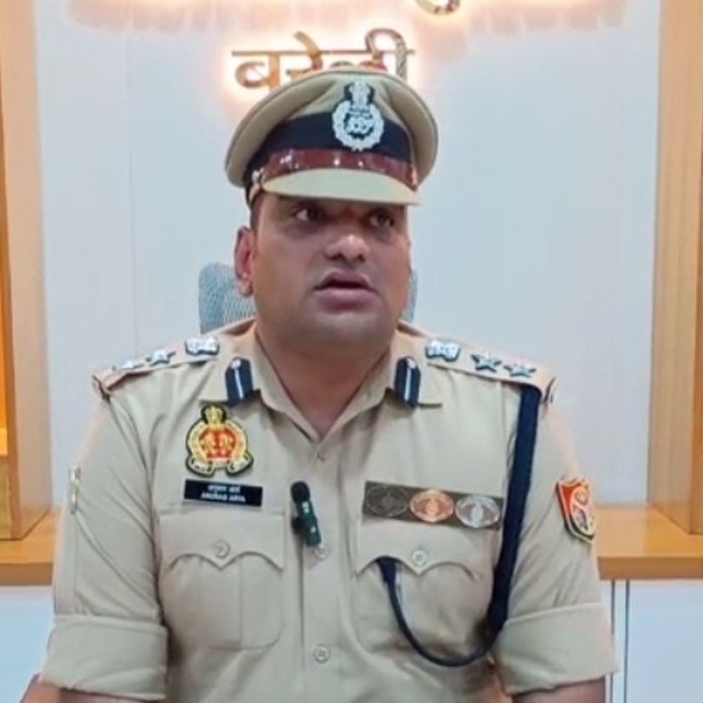 बरेली एसएसपी ने 42 कुख्यात बदमाशों की खोली हिस्ट्रीशीट:बदमाशों की अब हर हरकत पर रहेगी पुलिस की नजर, यक्ष ऐप से भी निगरानी