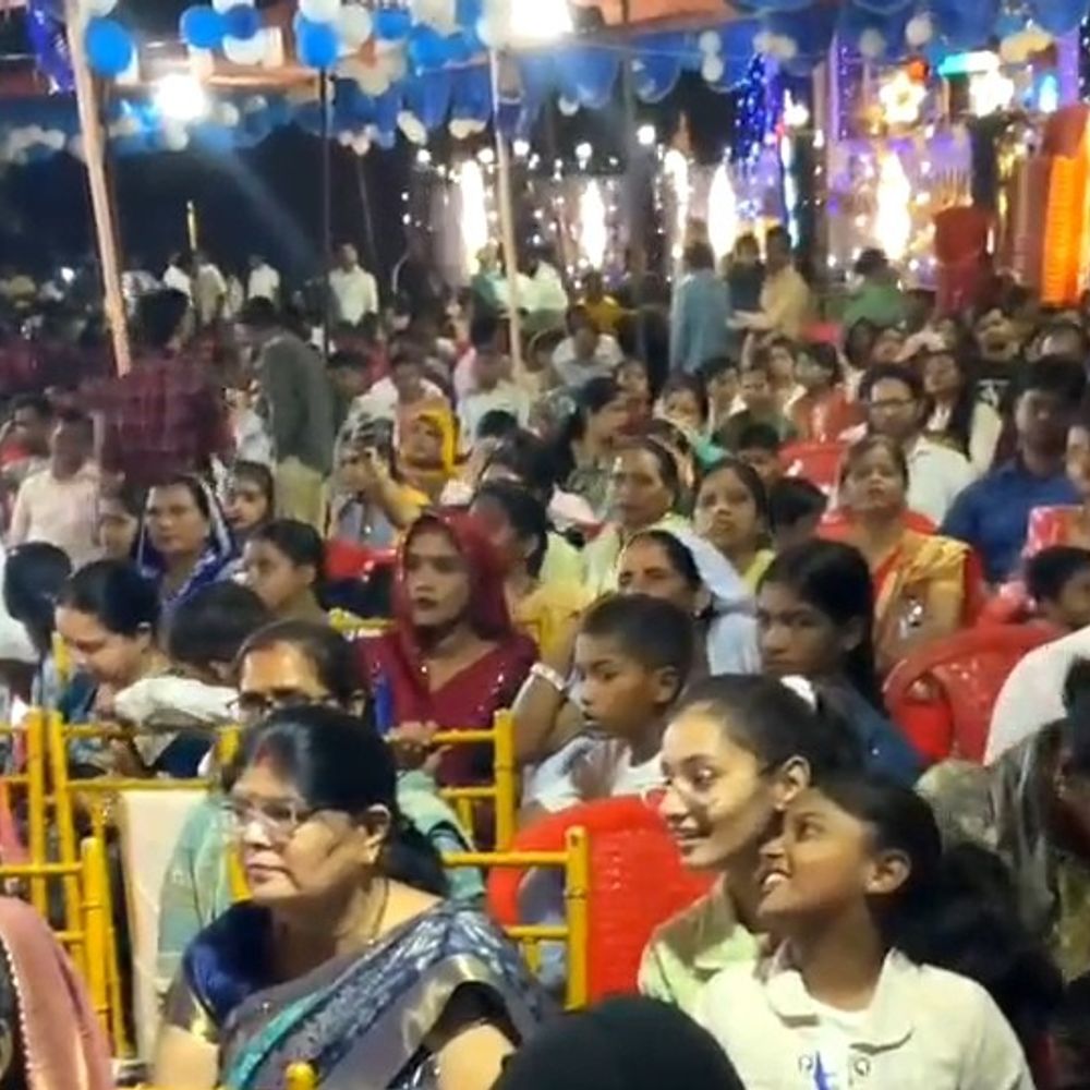 सांसद मुकेश राजपूत ने की कमेटी हॉल बनाने की घोषणा:सांस्कृतिक कार्यक्रमों का भी हुआ आयोजन,प्रतिभाओं को किया गया सम्मानित