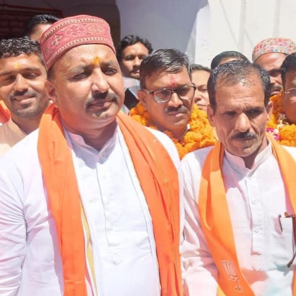 1 रुपए के नोट पर फोटो पोस्ट करने पर बवाल:संभल में भाजपा अल्पसंख्यक मोर्चा नेता ने मांगी माफी