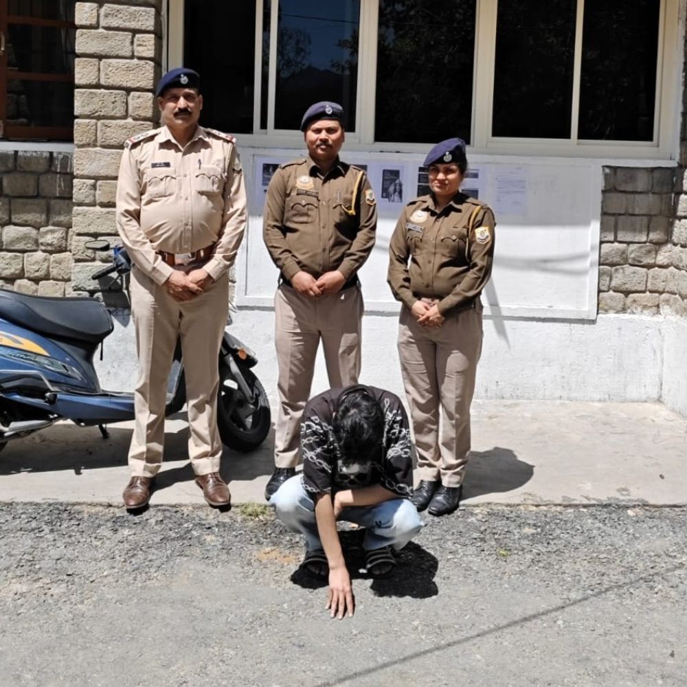 बैजनाथ पुलिस ने चरस सप्लायर गिरफ्तार किया:  पकड़ने के लिए गठित की स्पेशल टीम, दो युवकों से बरामद हुई थी ड्रग्स – Dharamshala News